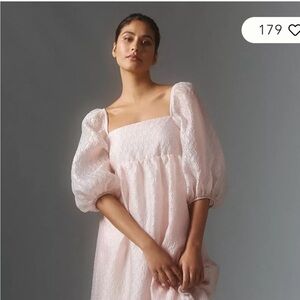 Elegant Pink Puff Sleeve Dress